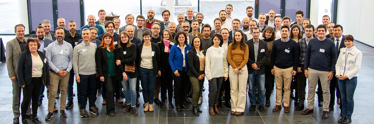 Gruppenfoto ZEvRA KickOff Fraunhofer IWU 