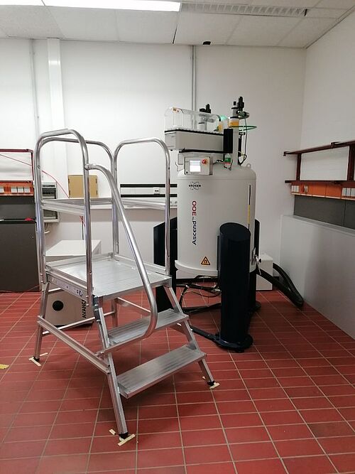 Bruker Avance III HD 300 N