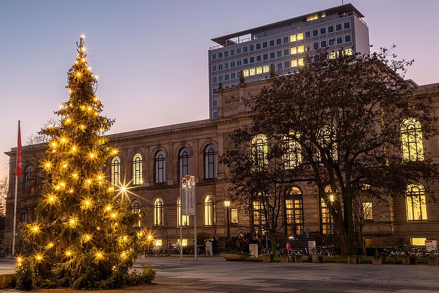 Weihnachtsstimmung auf dem Campus